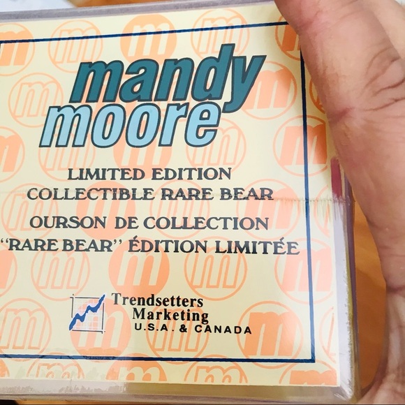 NWT Mandy moore limited edition collectible rare bear - Picture 5 of 5